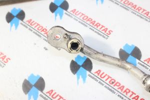 BMW 6 F12 F13 Ilmastointilaitteen putki (A/C) 911999407