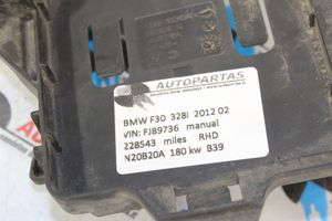 BMW 3 F30 F35 F31 Kita kėbulo dalis 7604347