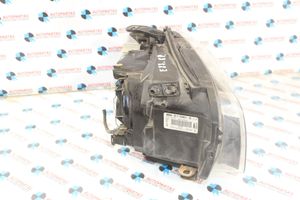 BMW 1 E81 E87 Lampa przednia 7249651