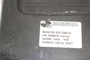 BMW 3 E92 E93 Boite à gants 696094