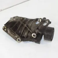 BMW 5 F10 F11 Staffa di montaggio del compressore dell’A/C 7585167