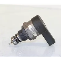 BMW 5 E60 E61 Sensore di pressione del carburante 0281002738