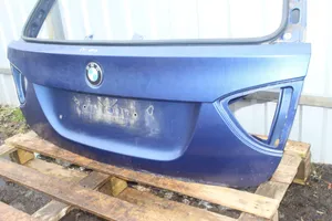 BMW 3 E90 E91 Aizmugurējais pārsegs (bagāžnieks) 7166105