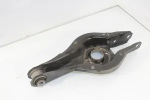 BMW 2 F22 F23 Brazo de suspensión/horquilla superior trasero 6867540