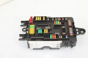 BMW 2 F22 F23 Sulakemoduuli 9389070