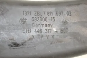 BMW 5 F10 F11 Część rury dolotu powietrza 7811597