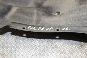 BMW 2 F22 F23 Rivestimento paraspruzzi passaruota anteriore 