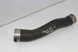 BMW 3 F30 F35 F31 Intercooler hose/pipe 15476810