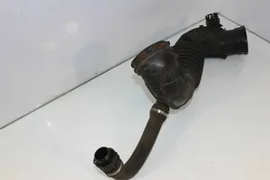 BMW 3 F30 F35 F31 Tube d'admission de tuyau de refroidisseur intermédiaire 58650910