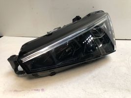 Skoda Scala Lampa przednia 657941015A