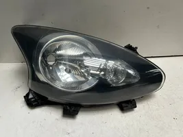 Toyota Aygo AB10 Lampy przednie / Komplet 811100H010