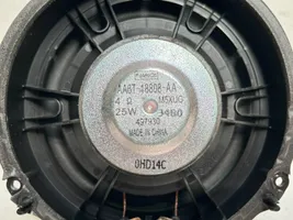 Ford Focus Garsiakalbis (-iai) priekinėse duryse AA6T18808AA