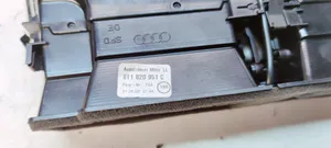 Audi A4 S4 B8 8K Rejilla de ventilación central del panel 8T1820951C