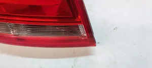 Audi A4 S4 B7 8E 8H Lampa tylna 8H0945095D