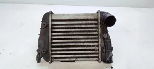 Audi A4 S4 B7 8E 8H Chłodnica powietrza doładowującego / Intercooler 8E0145805R