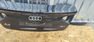 Audi A3 S3 8P Heckklappe Kofferraumdeckel 