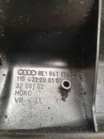 Audi A4 S4 B7 8E 8H Etuoven sisäkahvan kehys 8E1867174A