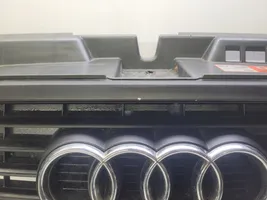 Audi A3 S3 8P Etupuskurin ylempi jäähdytinsäleikkö 8P0853651H