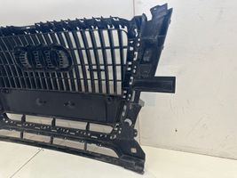 Audi Q5 SQ5 Maskownica / Grill / Atrapa górna chłodnicy 8R0853651