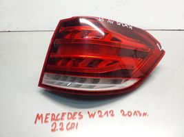 Mercedes-Benz E AMG W212 Luce del paraurti posteriore A2129061803