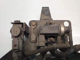 Volkswagen Multivan T5 Vacuum valve 