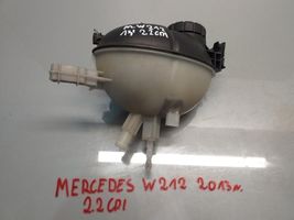 Mercedes-Benz E AMG W212 Serbatoio di compensazione del liquido refrigerante/vaschetta 