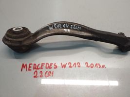 Mercedes-Benz E AMG W212 Braccio di controllo sospensione anteriore 