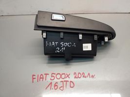 Fiat 500X Vano portaoggetti nel bagagliaio 