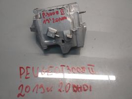 Peugeot 3008 II Staffa/supporto di montaggio del filtro carburante 