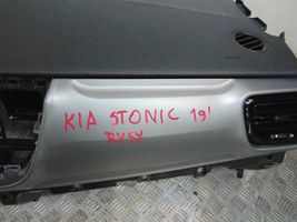 KIA Stonic Kojelauta 