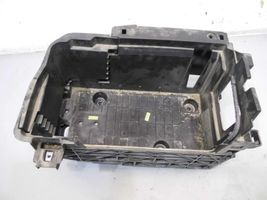 Renault Latitude (L70) Battery box tray 