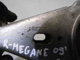 Renault Megane III Gearbox mounting bracket 