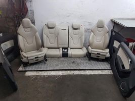 Audi S5 Fotele / Kanapa / Boczki / Komplet 8K0881671