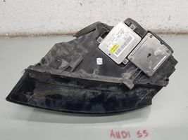 Audi S5 Lampa przednia 8T0941004Q