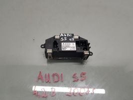 Audi S5 Facelift Mazā radiatora ventilatora reostats 8K0820521