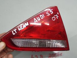 Audi S5 Galinis žibintas kėbule 8T0945093