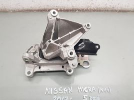 Nissan Micra K14 Łapa / Mocowanie skrzyni biegów 