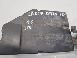 Lancia Delta Coperchio scatola dei fusibili 