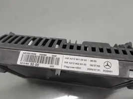 Mercedes-Benz CLK C207 A207 Monitor / wyświetlacz / ekran A2129005000