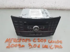 Mercedes-Benz CLK C207 A207 Panel / Radioodtwarzacz CD/DVD/GPS A2129068800