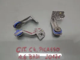 Citroen C4 II Picasso Uchwyt / Mocowanie chłodnicy 