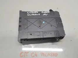 Citroen C4 II Picasso Skrzynka bezpieczników / Komplet 