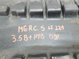 Mercedes-Benz S W221 Cache de protection inférieur de pare-chocs avant A2215242130