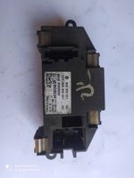 Audi A4 S4 B7 8E 8H Heater blower motor/fan resistor 8K0820521