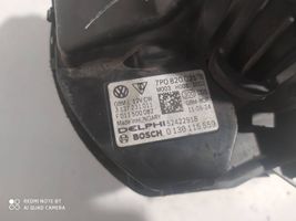 Volkswagen Touareg II Pečiuko ventiliatorius/ putikas 7P0820021B