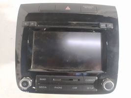 Volkswagen Touareg II Panel / Radioodtwarzacz CD/DVD/GPS 7P6035195