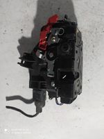 Volkswagen Golf VI Rear door lock 7L0839016D