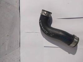 Volkswagen PASSAT B6 Tube d'admission de tuyau de refroidisseur intermédiaire 3C0145832D