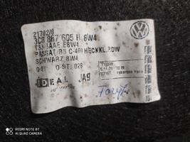 Volkswagen PASSAT CC Takaluukun alaosan verhoilu 3C8867605H