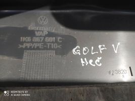 Volkswagen Golf V Apatinis, bagažinės šono, apdailos skydas 1K6867601C